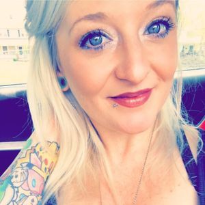 Meet your Posher, Domonique